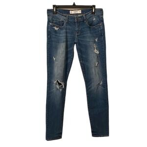 Abercrombie & Fitch Women's Brett‎ Perfect Stretch Distressed Jeans Size 28